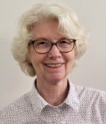 Dr Angela Courtial