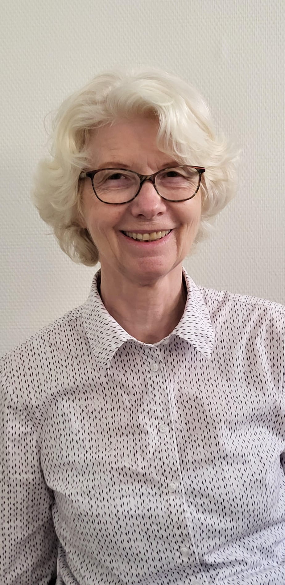 Angela Angela Courtial